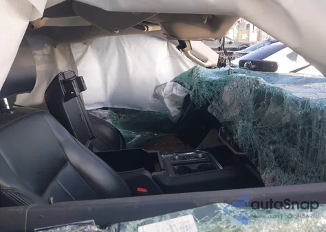 2022 Ford Expedition Xlt Max z USA, uszkodzony, nr VIN 1FMJK1JT1NEA66544